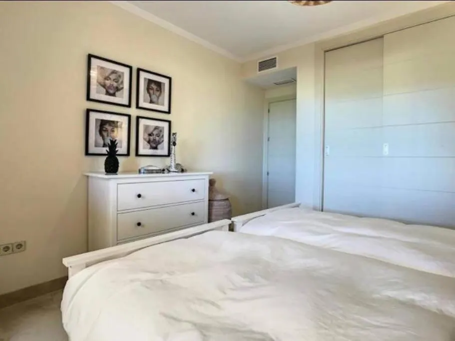 Bahia de Casares Appartement Luxueux, Piscine, Padel Et Golf De Dona Julia
